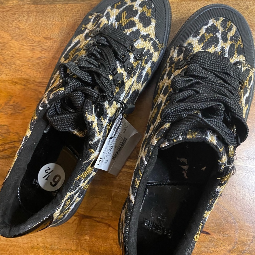 Bershka - Women’s Shoes 👟 - Picture 4 of 10